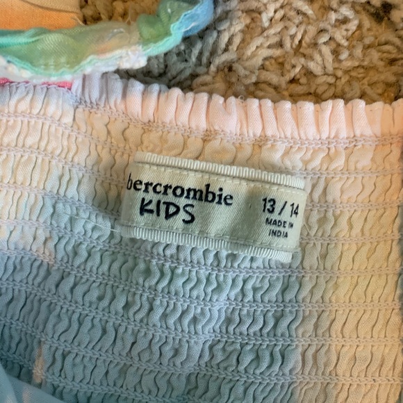 Kids Romper - Picture 2 of 3